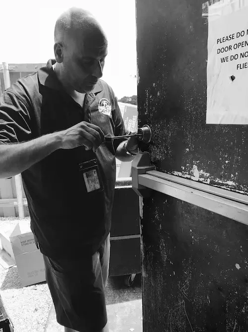Lone-Star-Locksmith-Changeing-Locks Lone-Star-Locksmith-Changeing-Locks